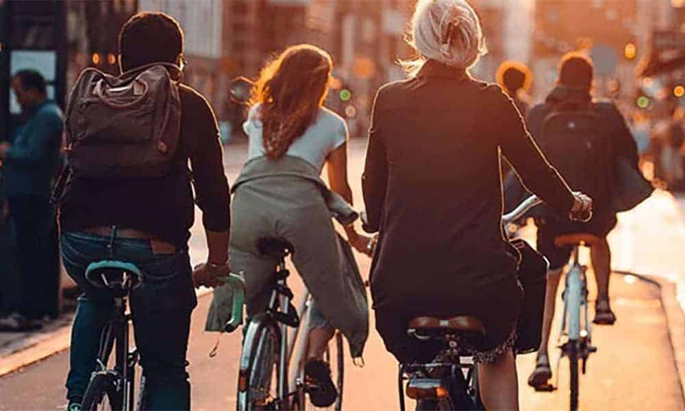 Skrevne og uskrevne regler på cykelstien